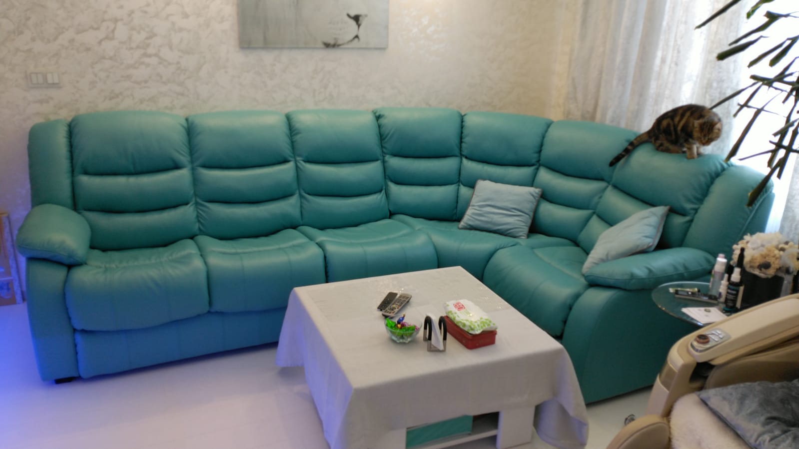 Перетяжка дивана на дому. Таганский район 