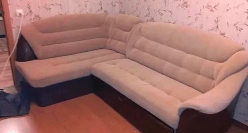 Перетяжка углового дивана. Таганский район 